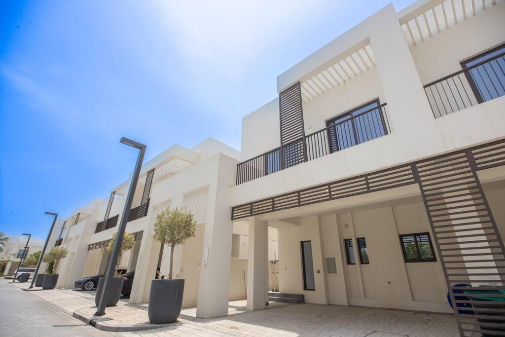 Luxury 3 Bdr Villa By The Sea 54 Ель-Фуджайра Екстер'єр фото
