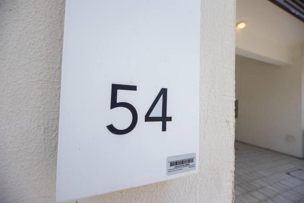 Luxury 3 Bdr Villa By The Sea 54 Ель-Фуджайра Екстер'єр фото